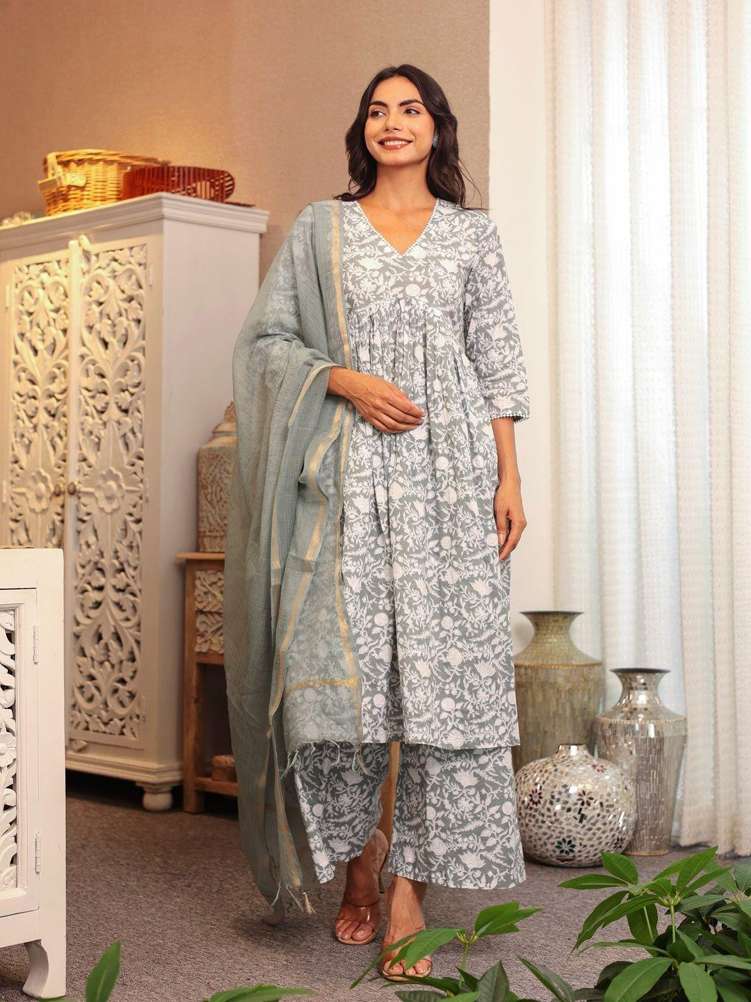 LABEL ADRIJA Women Printed Anarkali Kurta Set