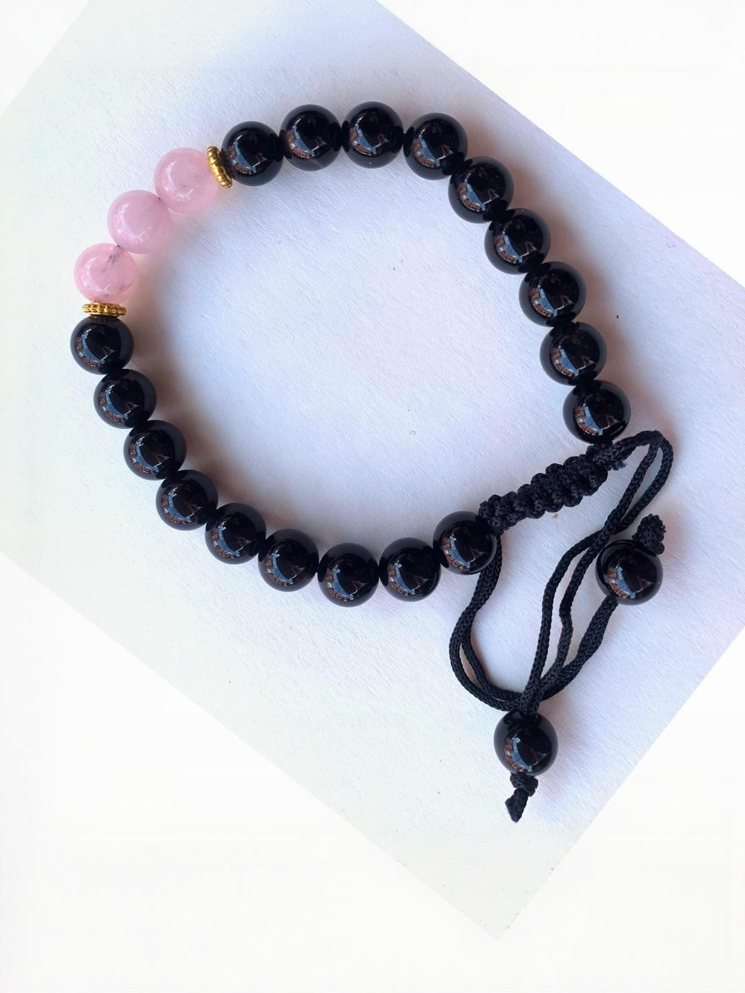 Apnisanskriti Unisex Black Onyx Shine Rose Stone Bracelet