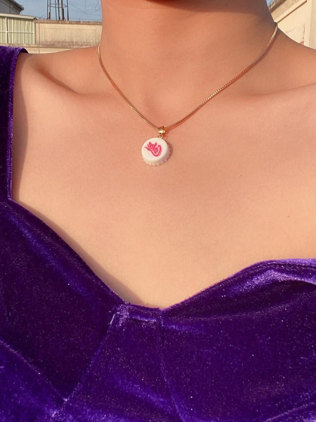 Arzonai White Metal Chain