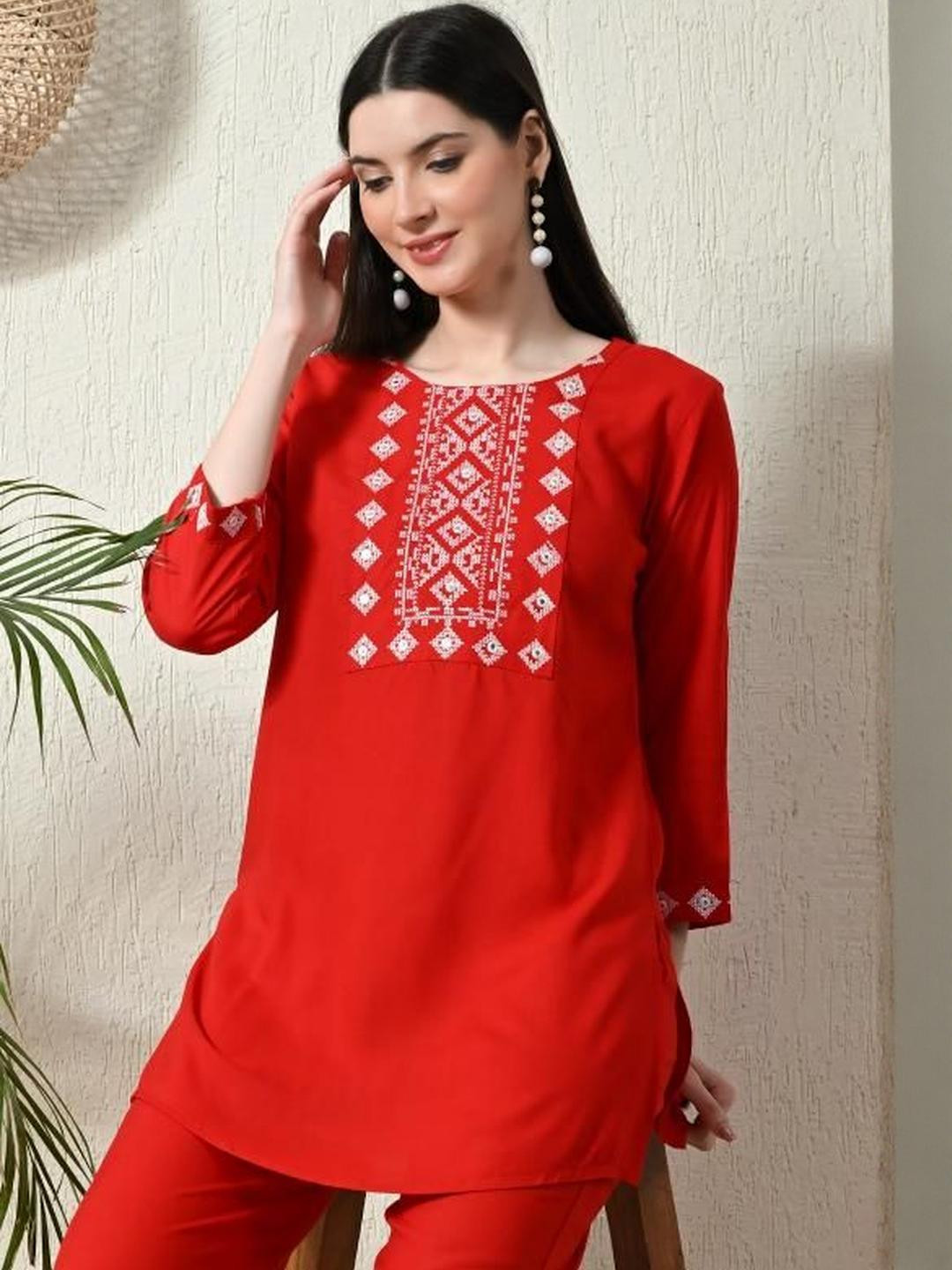 Fashion4word Women Yoke Design Rayon Top