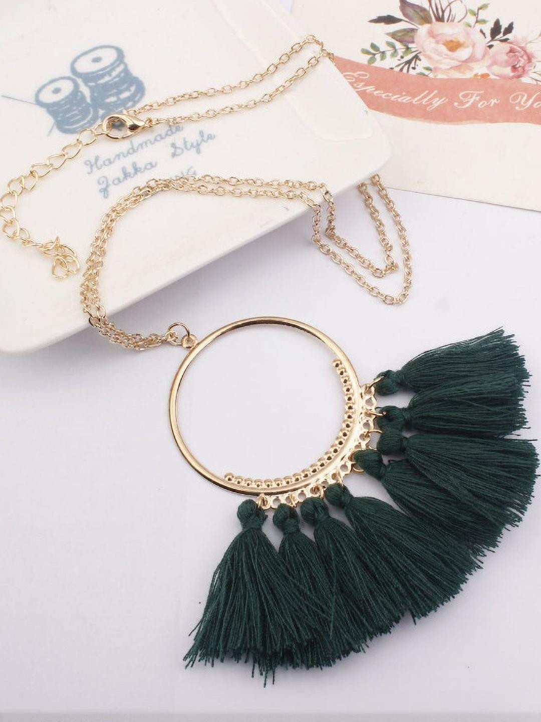 Arzonai Green Stainless Steel Necklace
