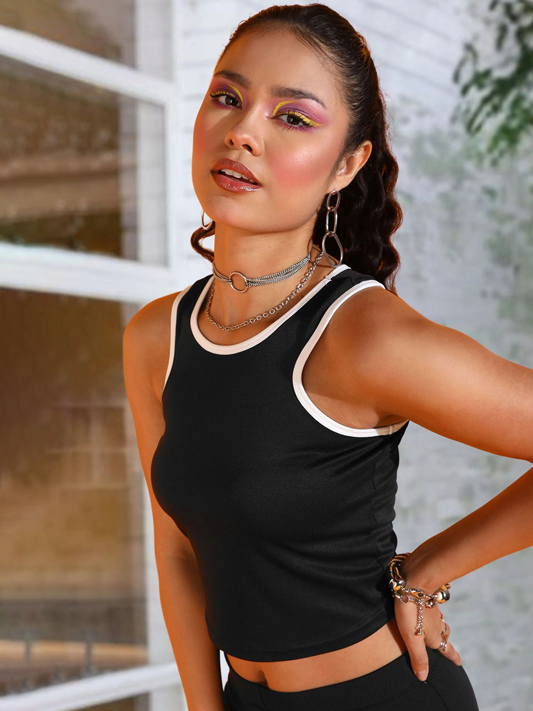 Popwings Women Colourblocked Monochrome Sleeveless Tank Crop Top
