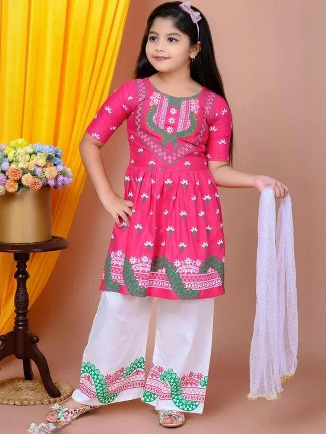 ITC FASHION Girls Floral Printed Pleated Kurta with Palazzos & Dupatta