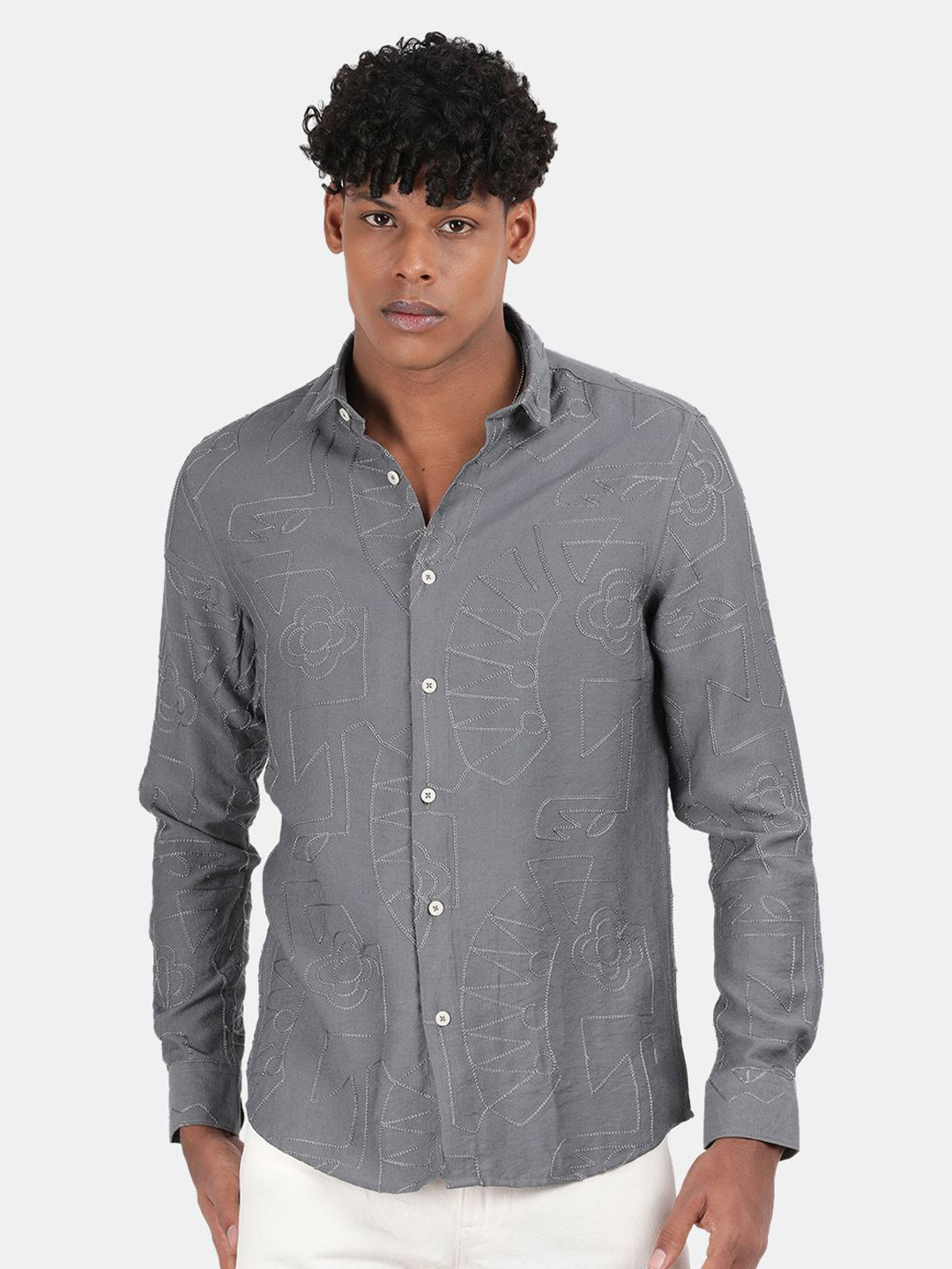 Blu MNKY Men Graphic Striped Regular Shirt