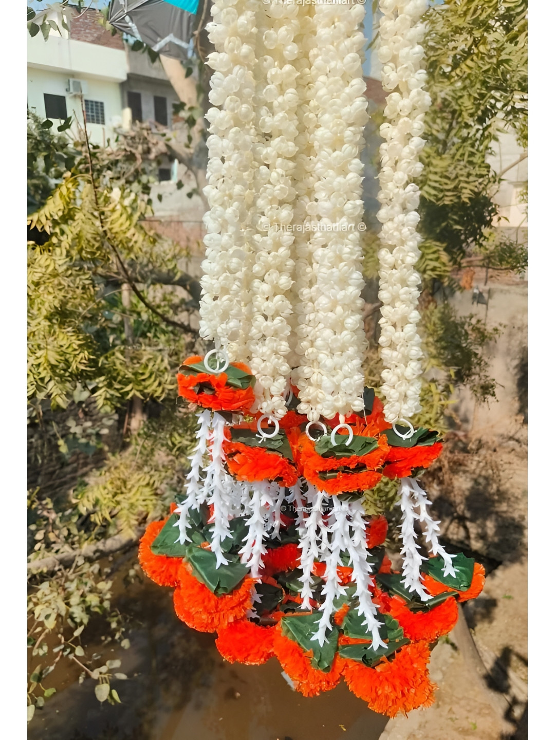 Sellplus 6 Pcs White & Red Mogra Flower With Marigold Tuberose Tassel Wall Hanging