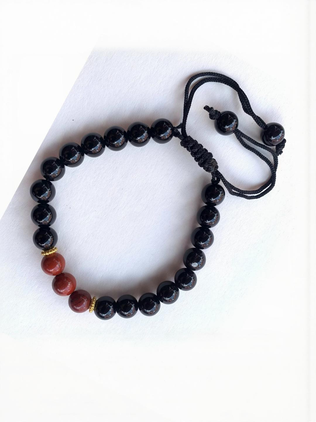 Apnisanskriti Unisex Black Onyx Shine Red Jasper Stone Bracelet