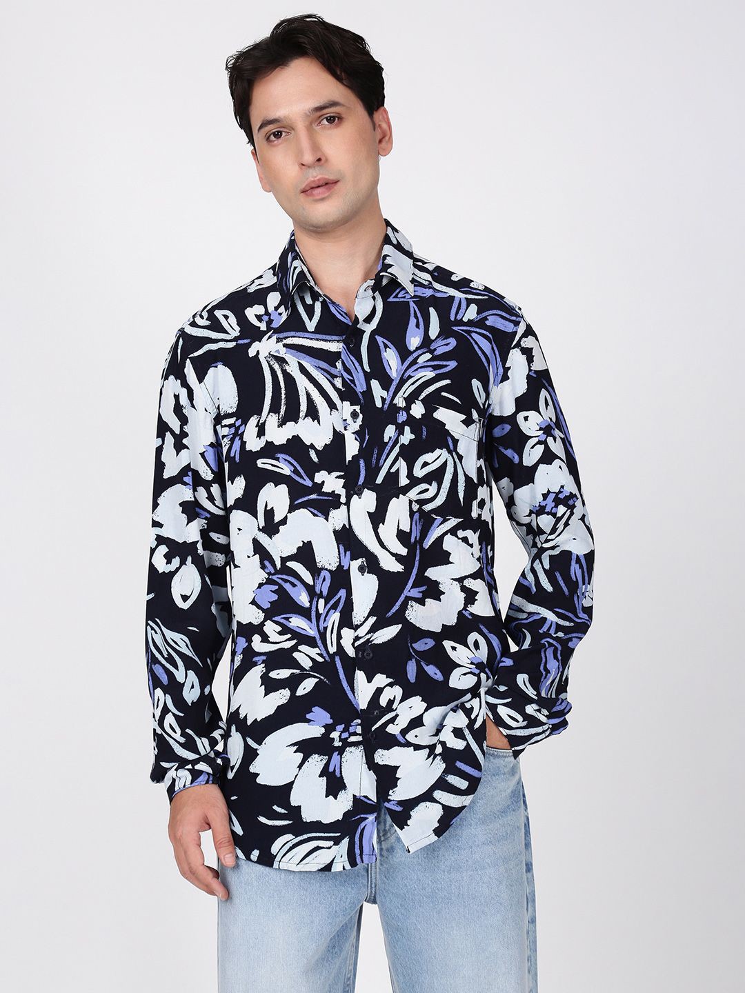 Bene Kleed Abstract Single Crepe Long Sleeves Slim Fit Shirt