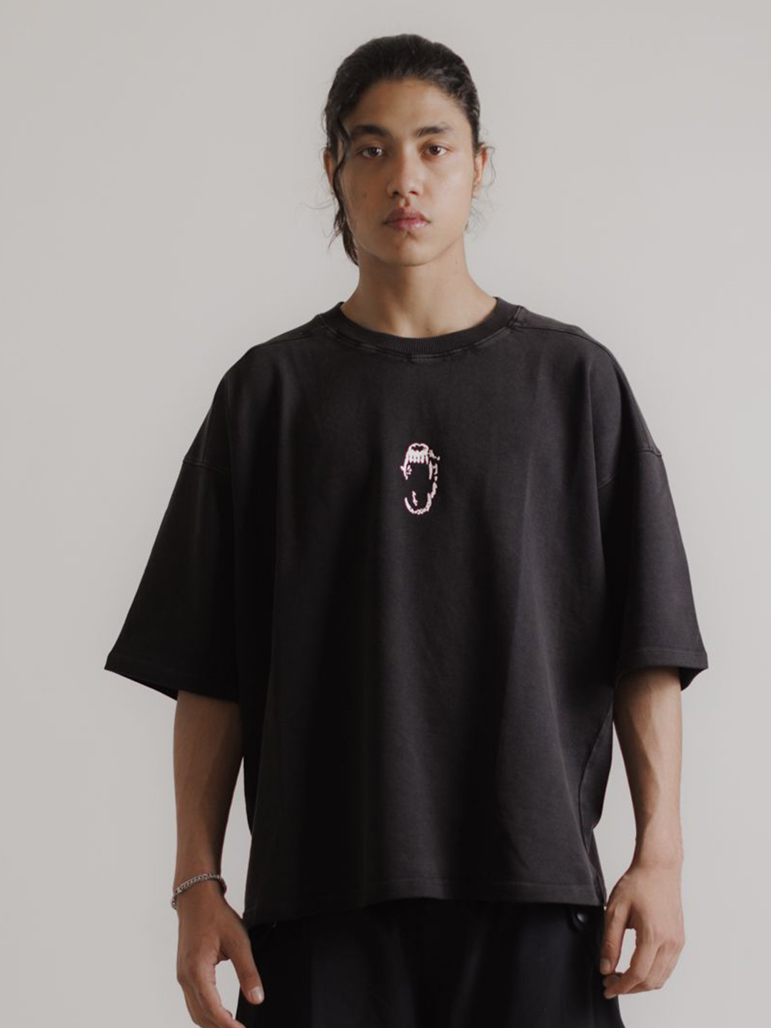 BAWSE. Unisex Heavyweight Washed Boxy T-shirt