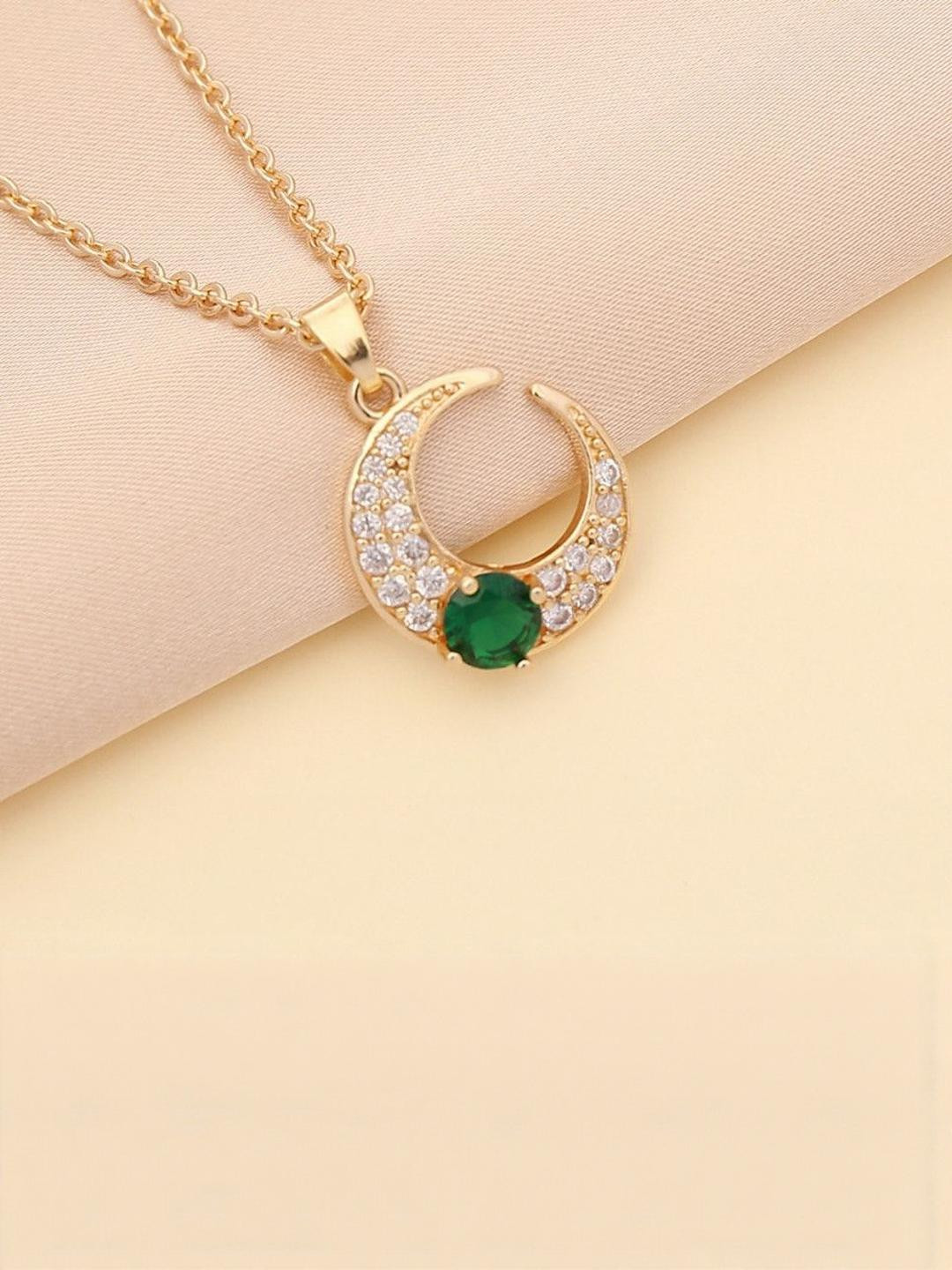 Arzonai Green Stainless Steel Necklace