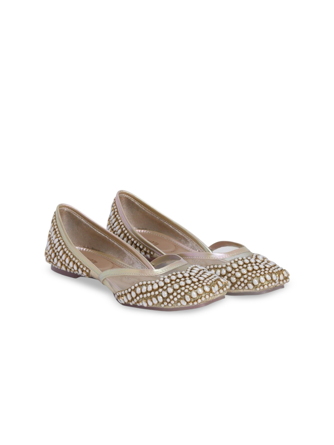 Mojutti Women Embellished Mojaris