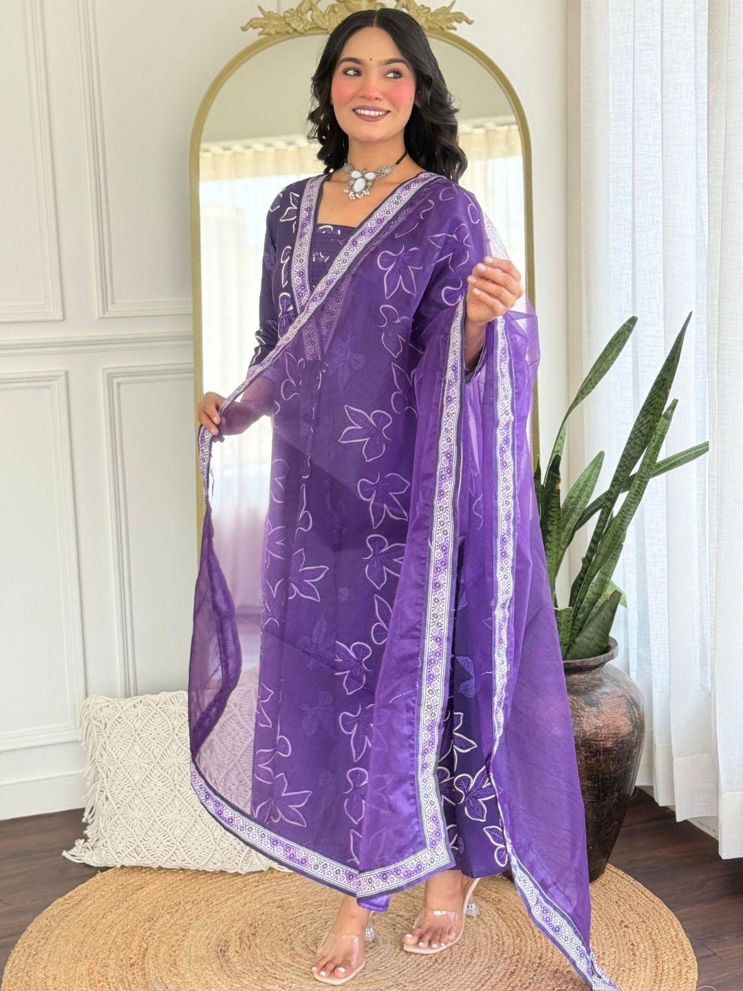 KALINI Women Self Design Square Neck A-Line Kurta Set