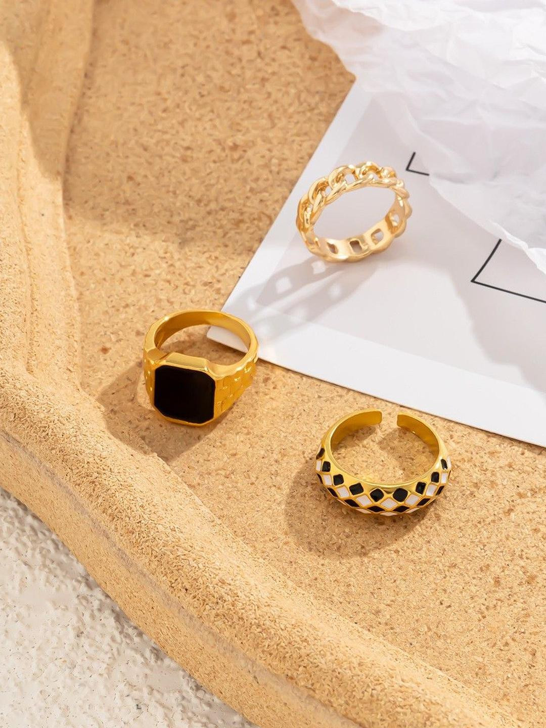 Arzonai Women Geometric Square Adjustable Ring