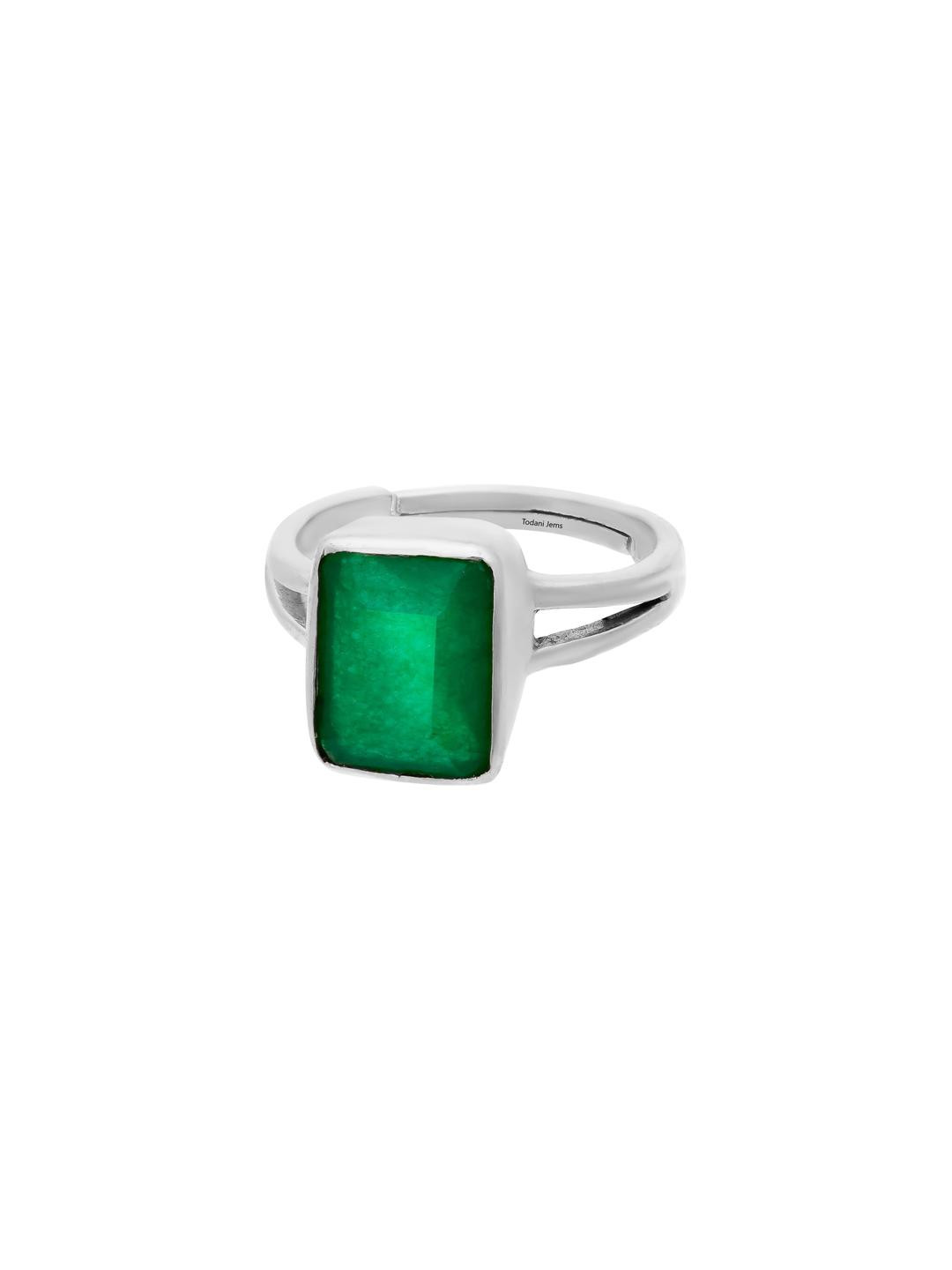 Todani Jems 5.25 Ratti 4.60 KT Ring Panna Emerald Adjustable Silver Ring
