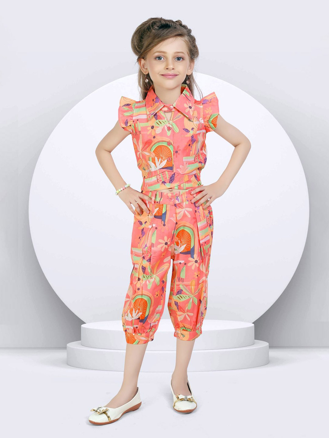 Lei-Chie Girls Printed Shirt with Capris Clothing Set