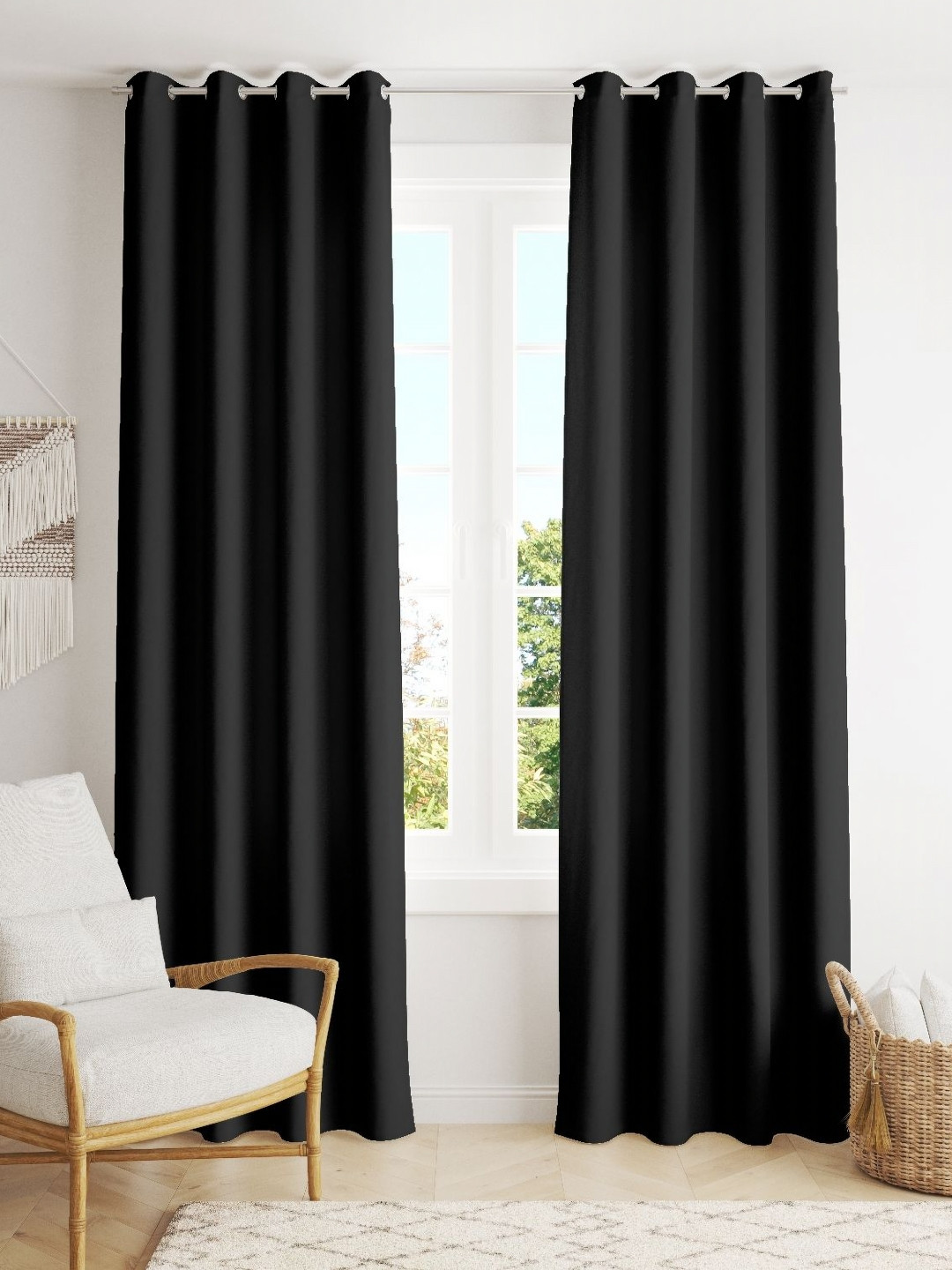 Parda Online Black Set of 2 Black Out Window Curtain