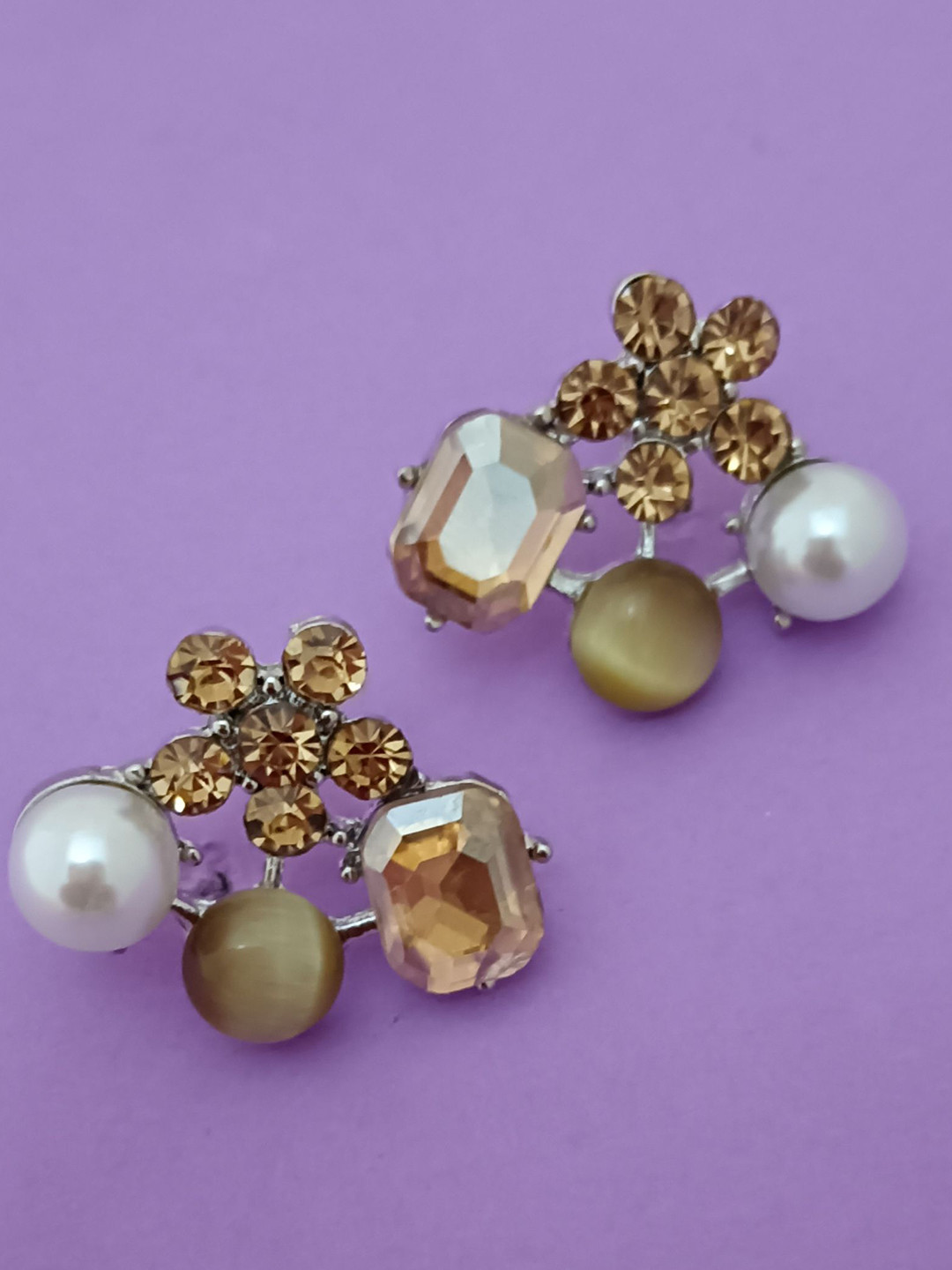 EVY CZ Gold-Plated Cubic Zirconia & Shell Pearls Contemporary Studs