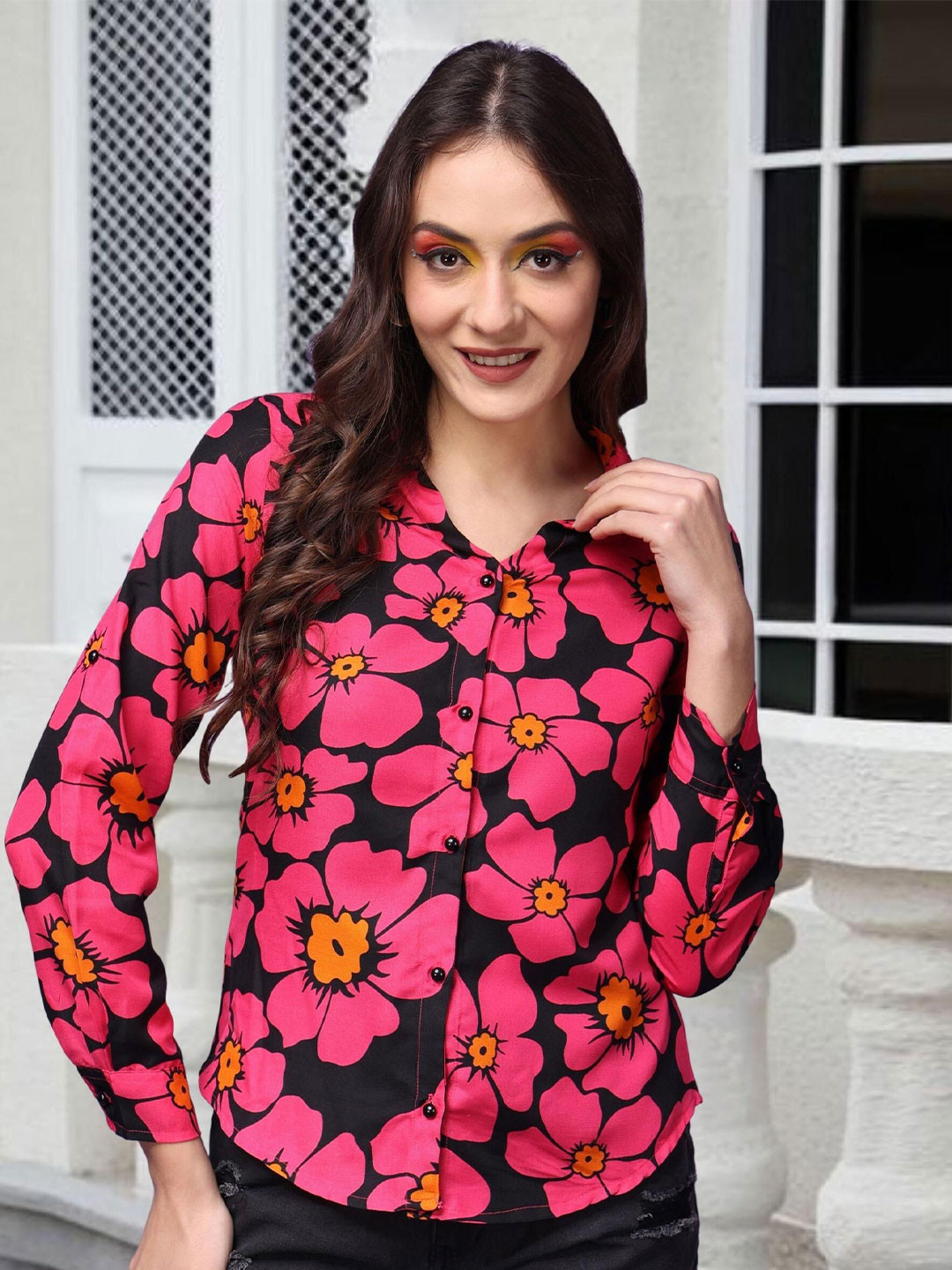Popwings Women Modern Floral Printed Spread Collar Casual Shirt
