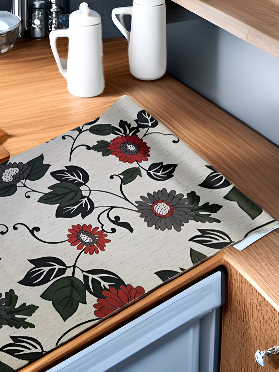 Aura Off White Water Resistant Shelf Liner Organisers