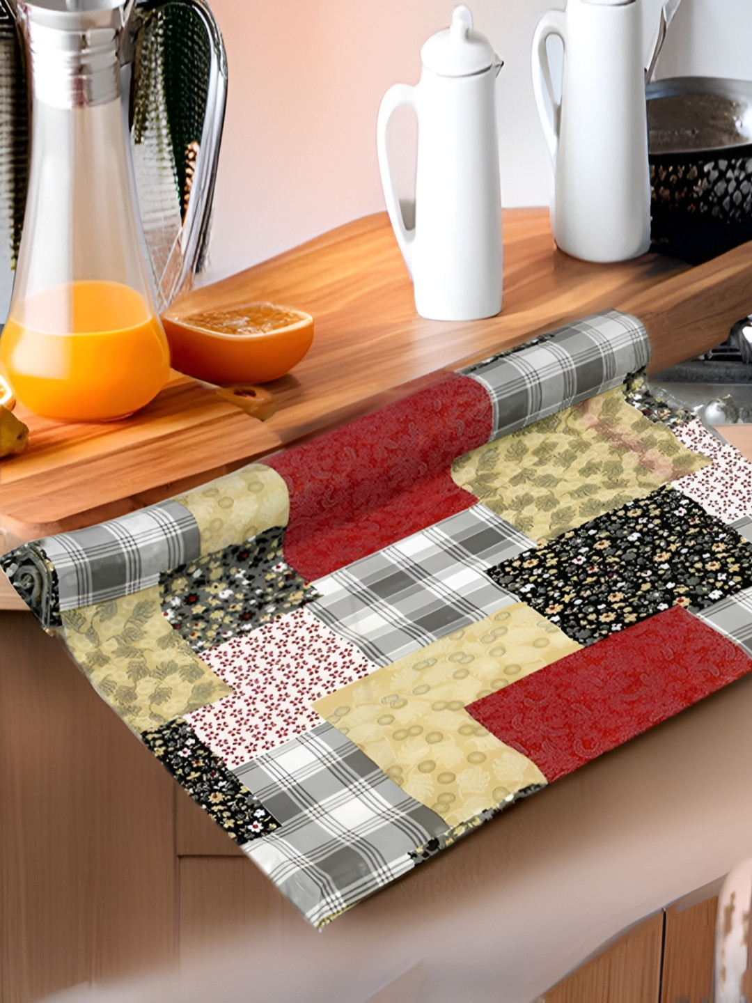 Aura Red Water Resistant Shelf Liner Organisers