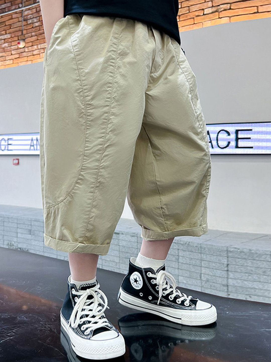 INCLUD Boys Solid Loose Fit Baggy Casual Capris