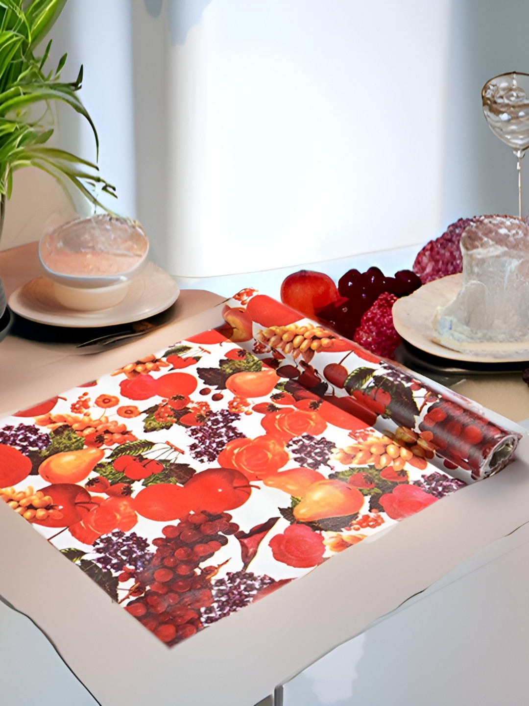 Aura White & Red Water Resistant Shelf Liner Organisers