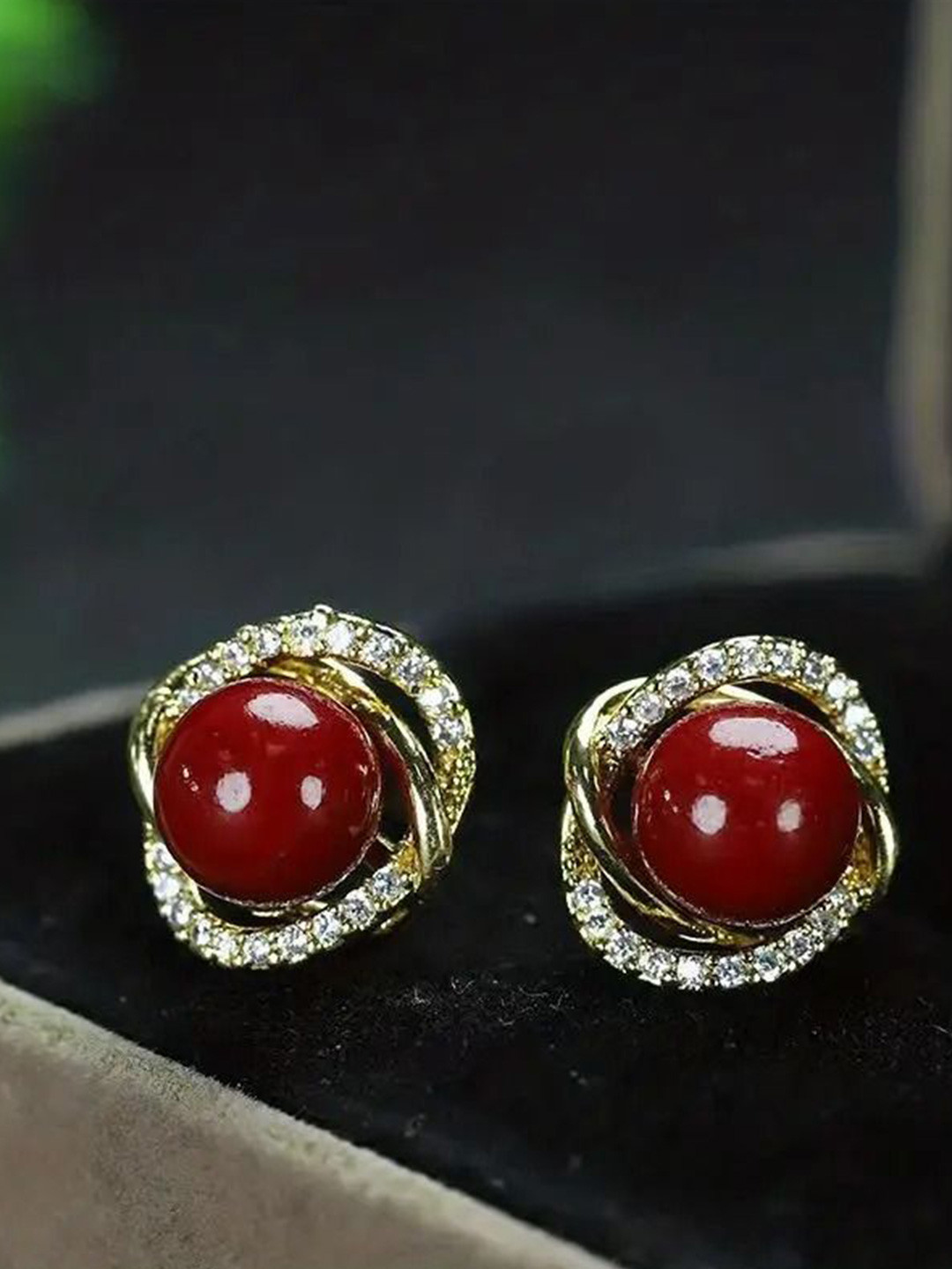 AGARWALPRODUCT Gold Plated Coral And American Diamond Studded Circular Studs