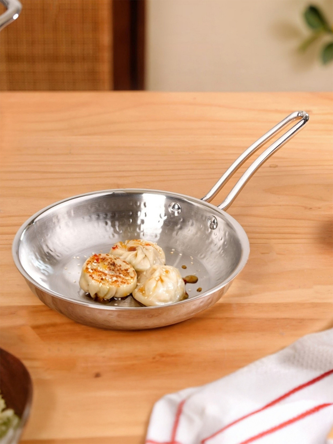 Nestasia Silver-Toned Tri-Ply Hammered Stainless Steel Frying Pan-1L