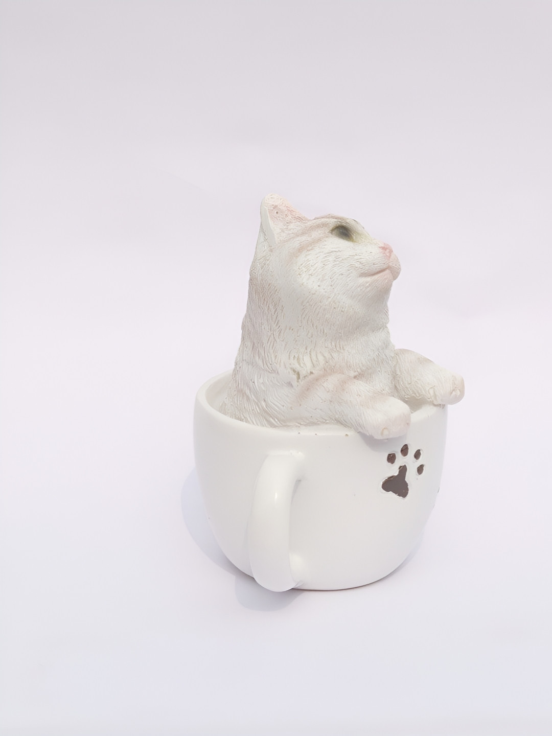 Aura Smile Cat Beige Polyresin Glossy Living Room Small Showpiece - 3.5 Inches