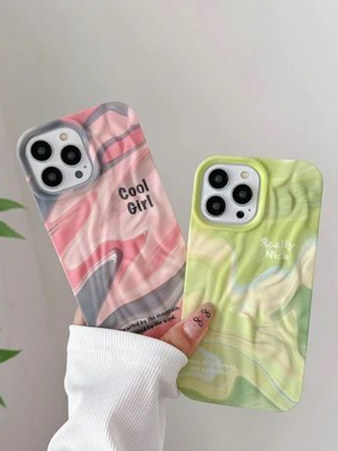 CASE CREATION iPhone 14 Pro 3D Luxury Rainbow Cool Girl Back Case