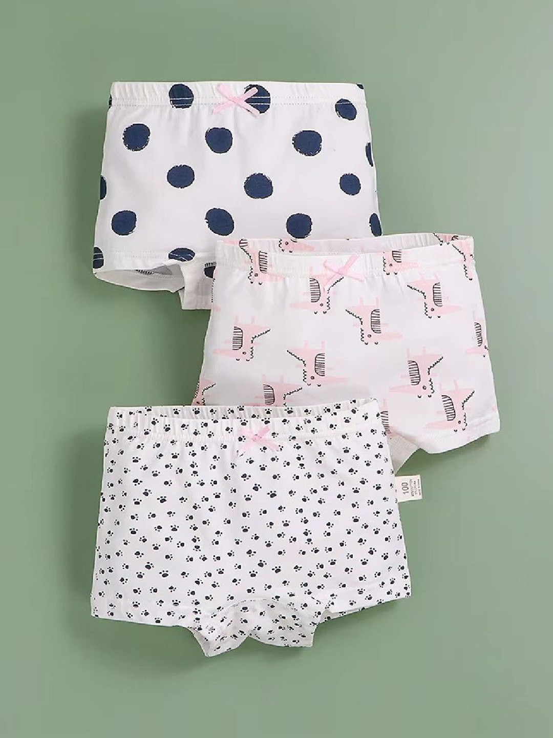 Poftik Pack Of 3 Assorted Mid Rise Hipster Briefs + 1BOX_GIRL_PANTY_120_PINK-BOX__A3