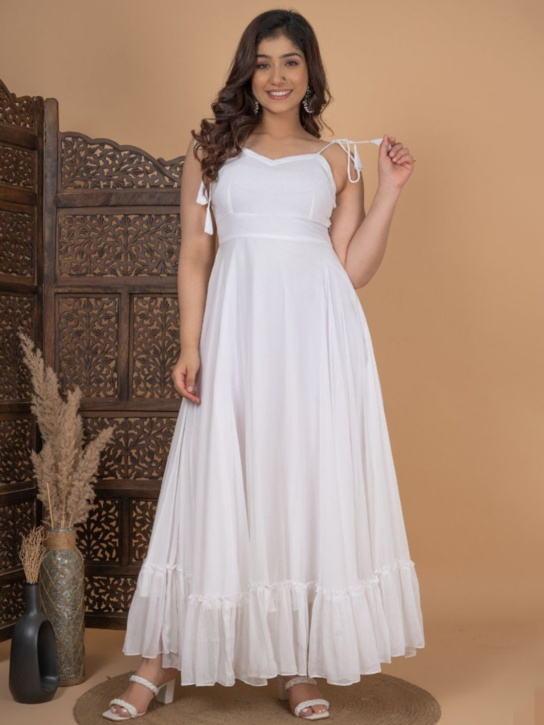 KAJODI Women Pretty White Chiffon Long Dress