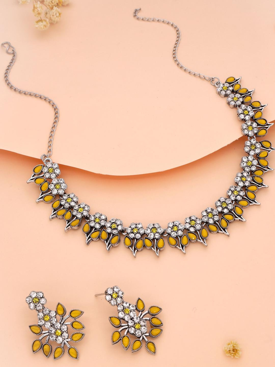 Anouk NA Earring & Necklace Set