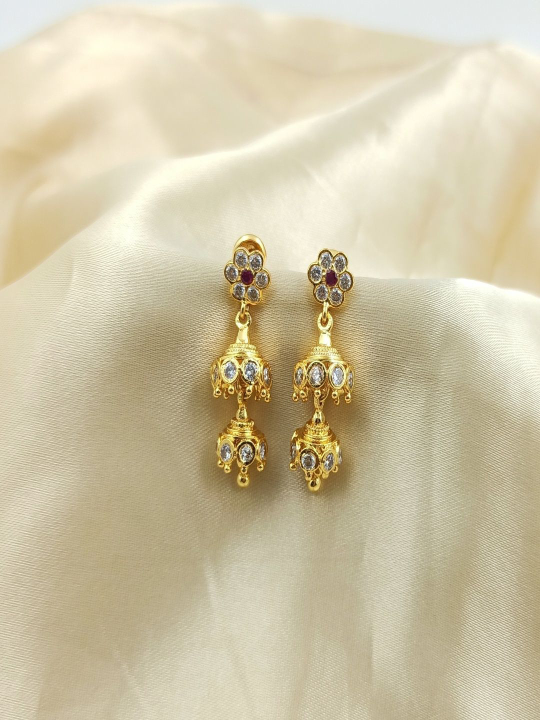 PRS GOLD COVERING Gold-Plated Stones Studded & Beads Beaded Contemporary Drop Earrings