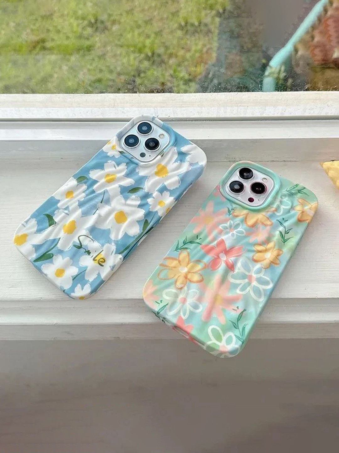 CASE CREATION iPhone 15 Plus 3D Smile Rainbow Flower Back Case