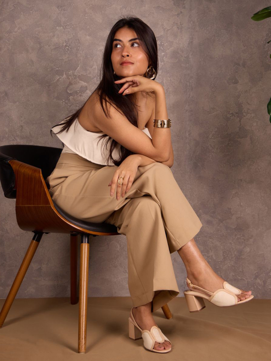 CAI Women Peach Canvas Oval Heel Sandals