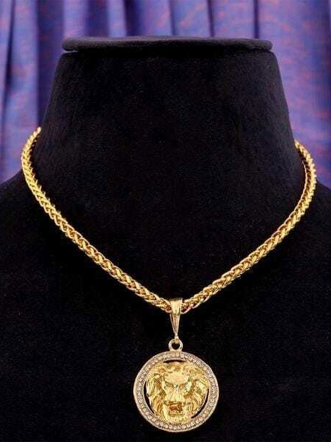 BHUMI09 Women Gold-Plated Chain with Artificial Stones