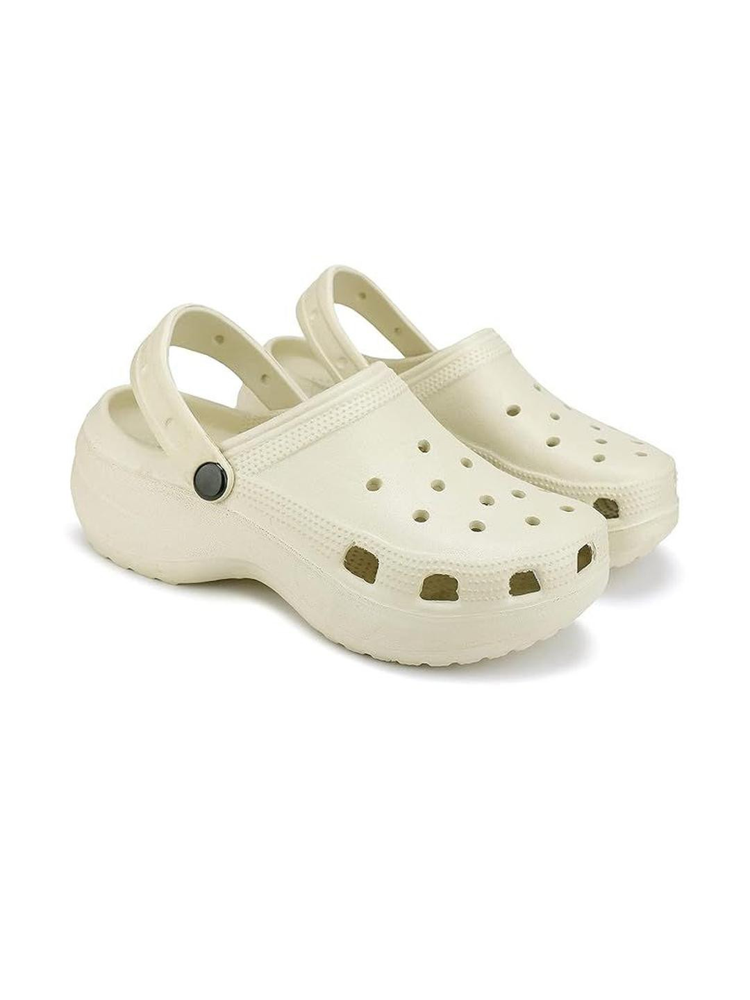 DRACKFOOT Women Cream Rubber Comfort Sandals