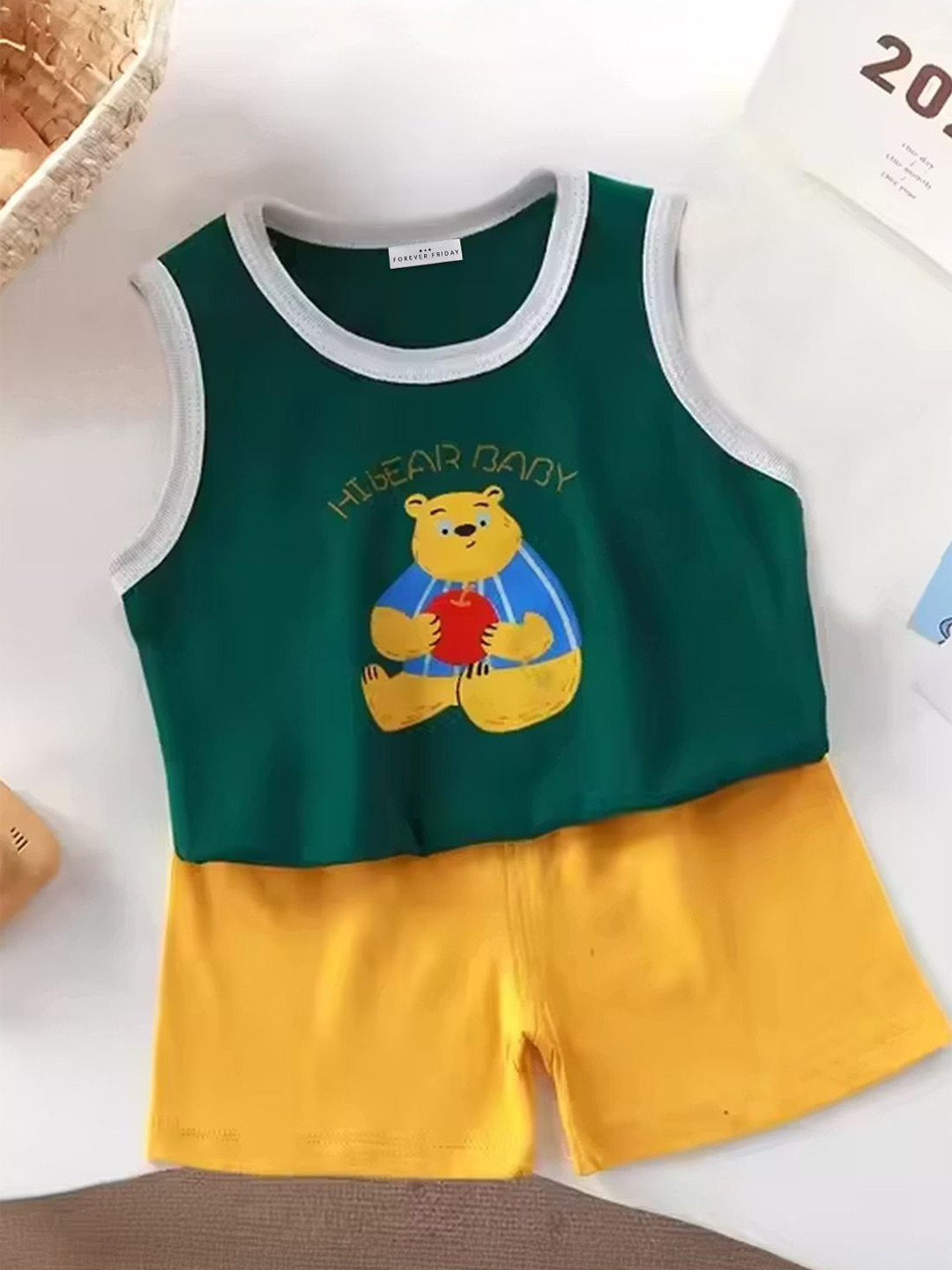 FOREVER FRIDAY Boys Solid Printed Regular Clothing Set