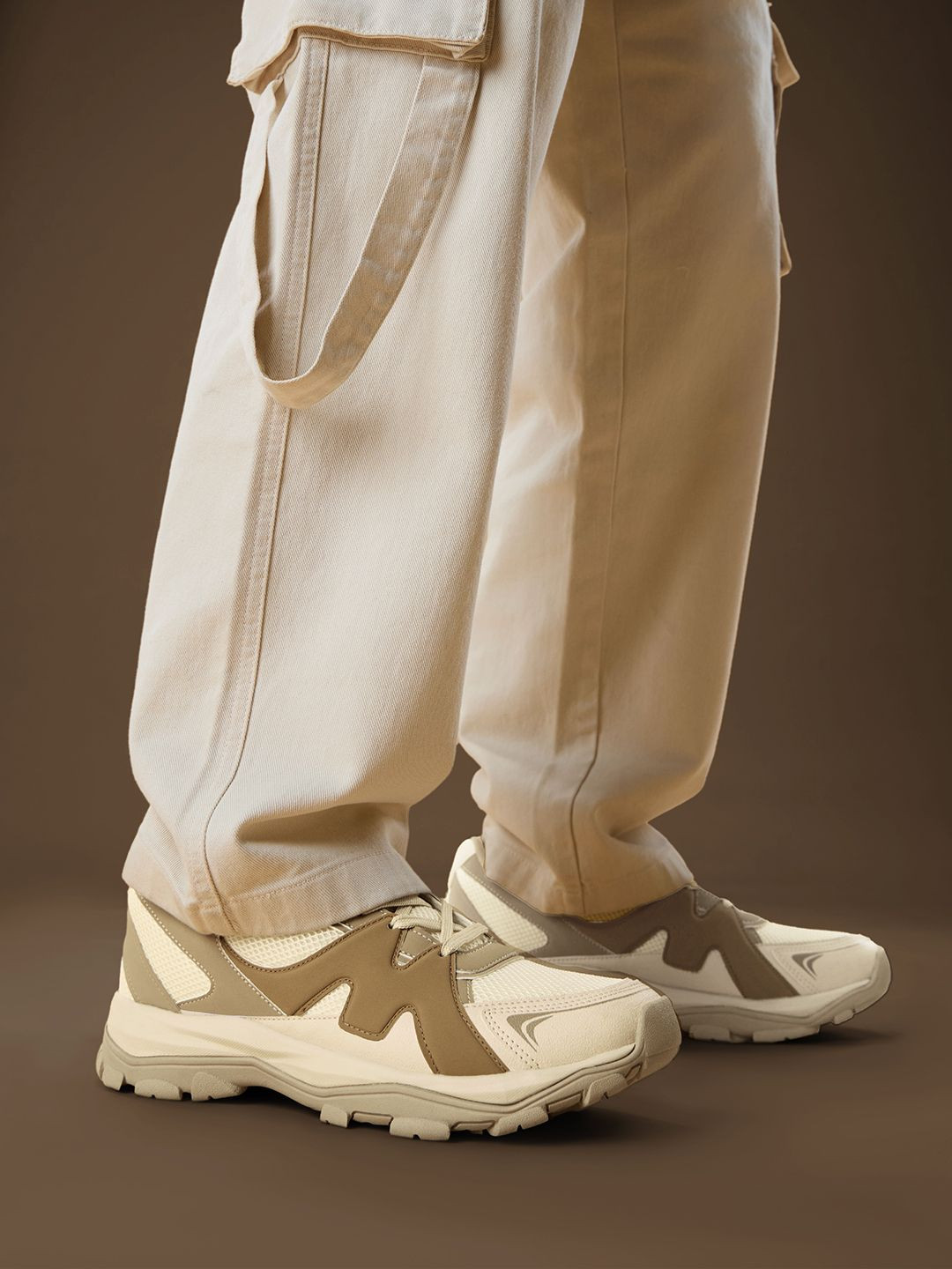 The Souled Store Men Cairo Marvel Colourblocked Round Toe Lace-Ups Lightweight Sneakers