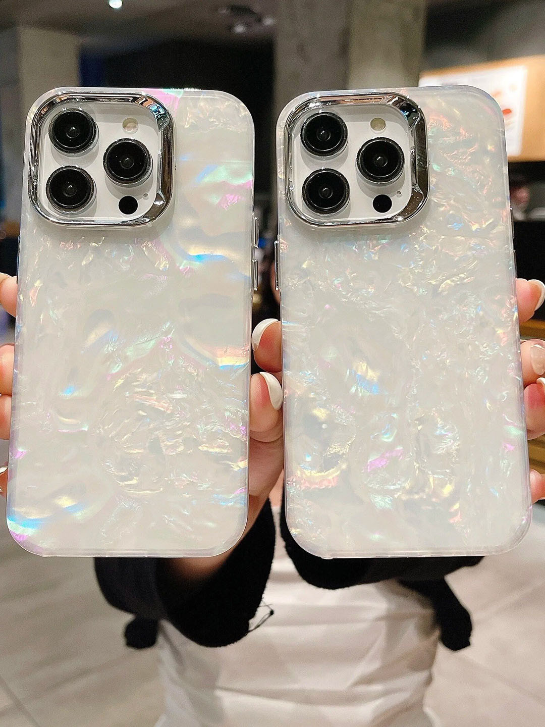 CASE CREATION iPhone 15 Plus Holographic Marble Glitter Back Case