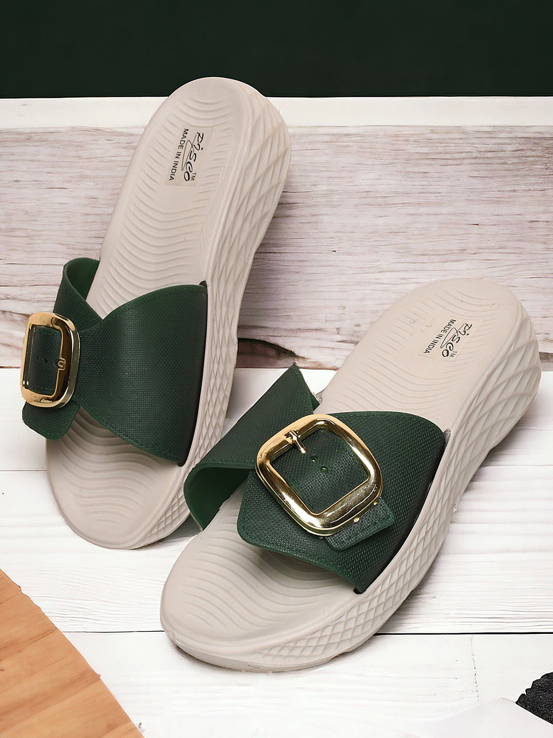 PISCO Women Textured Open Toe Flats