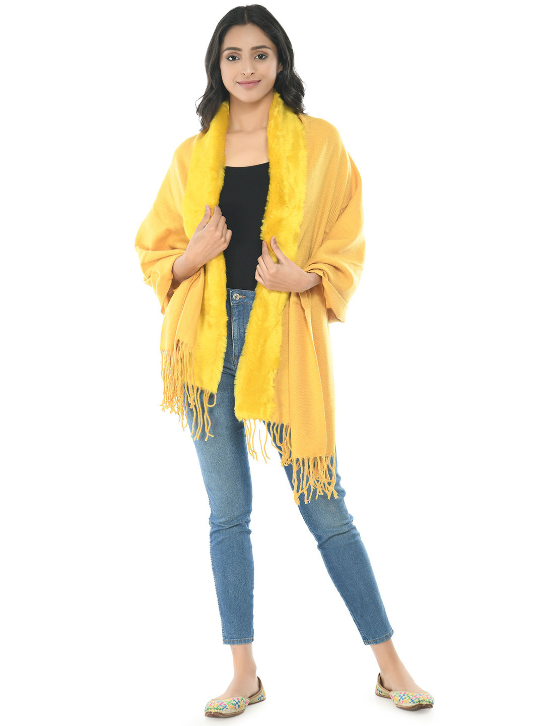 Manra Women Faux Fur Wool Tasselled Stole