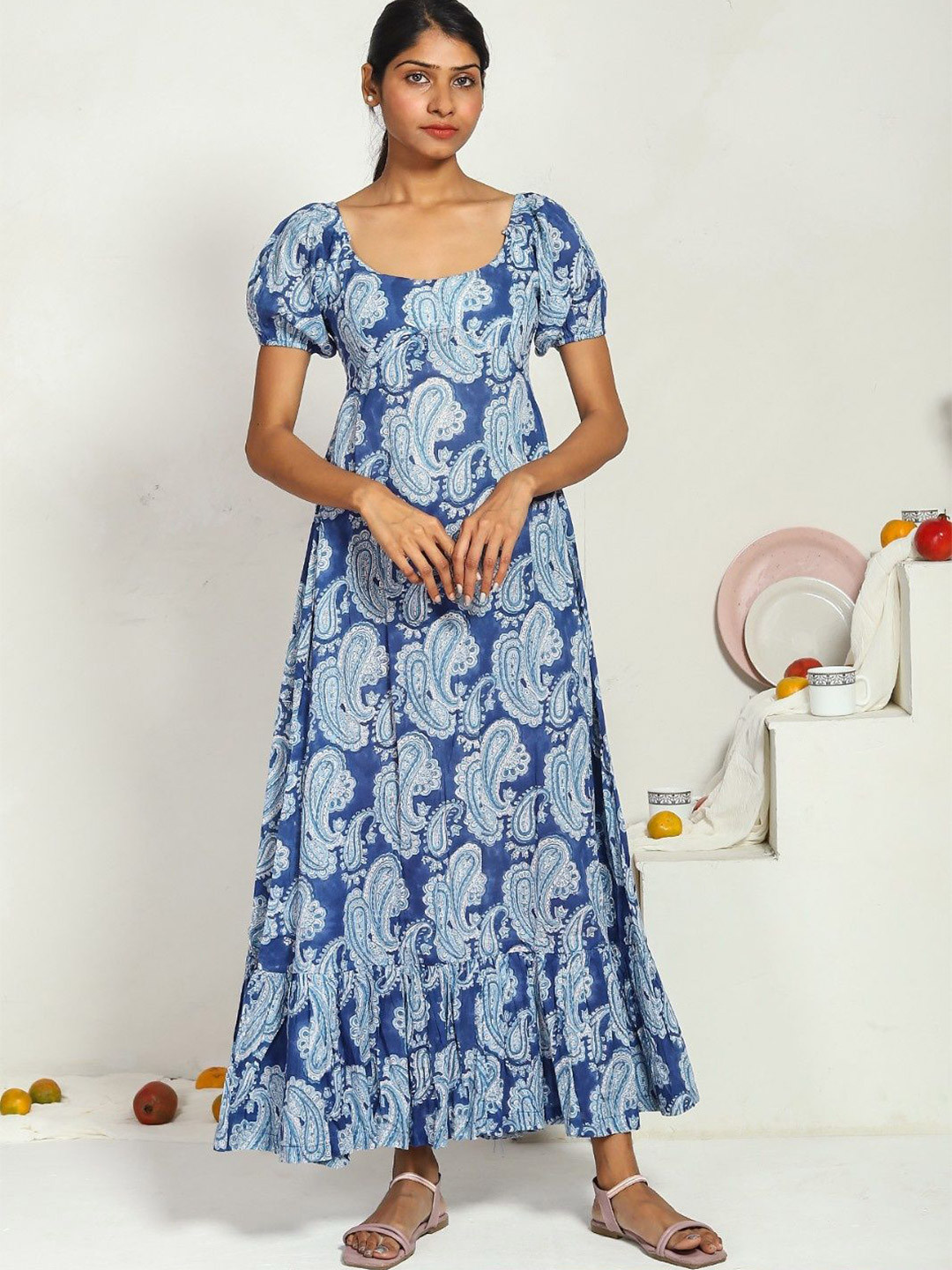 AKANYA Women Paisleyt Printed Puff Sleeve Maxi Dress