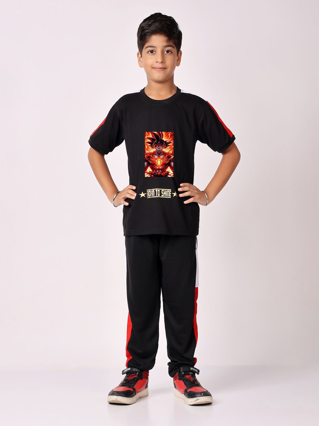 FITIN OUTFIT Boys Printed Short Sleeves T-shirt With Joggers