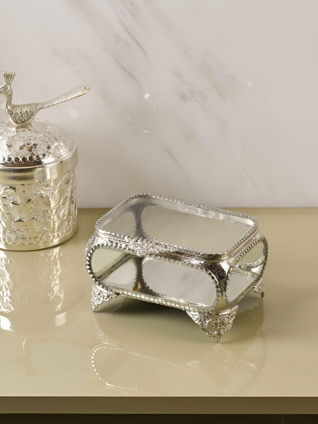SITARRA LIVING Silver Vintage Delight Box