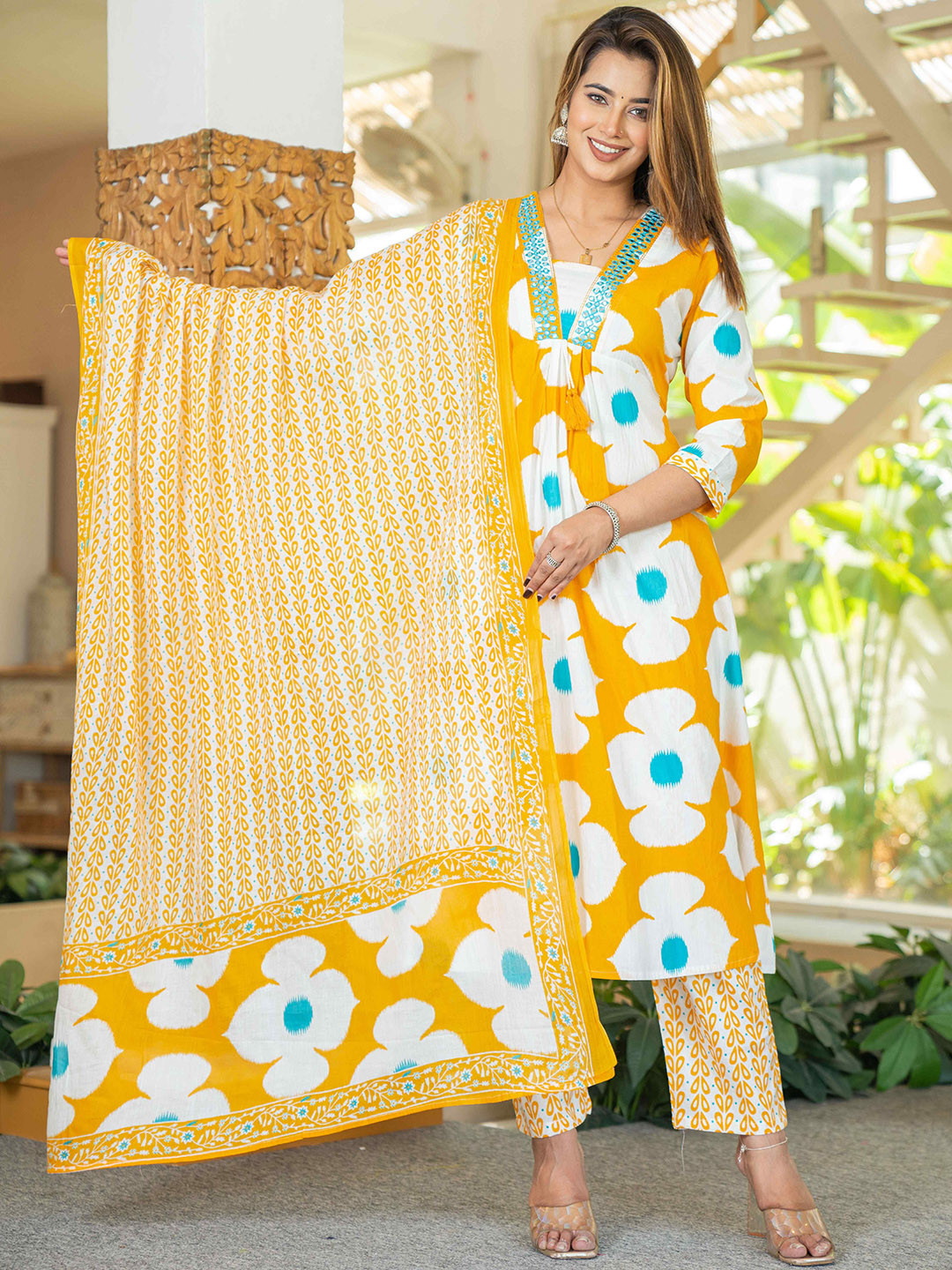 RI AND SU Floral Printed Pleated Pure Cotton A-Line Kurta With Trouser & Dupatta