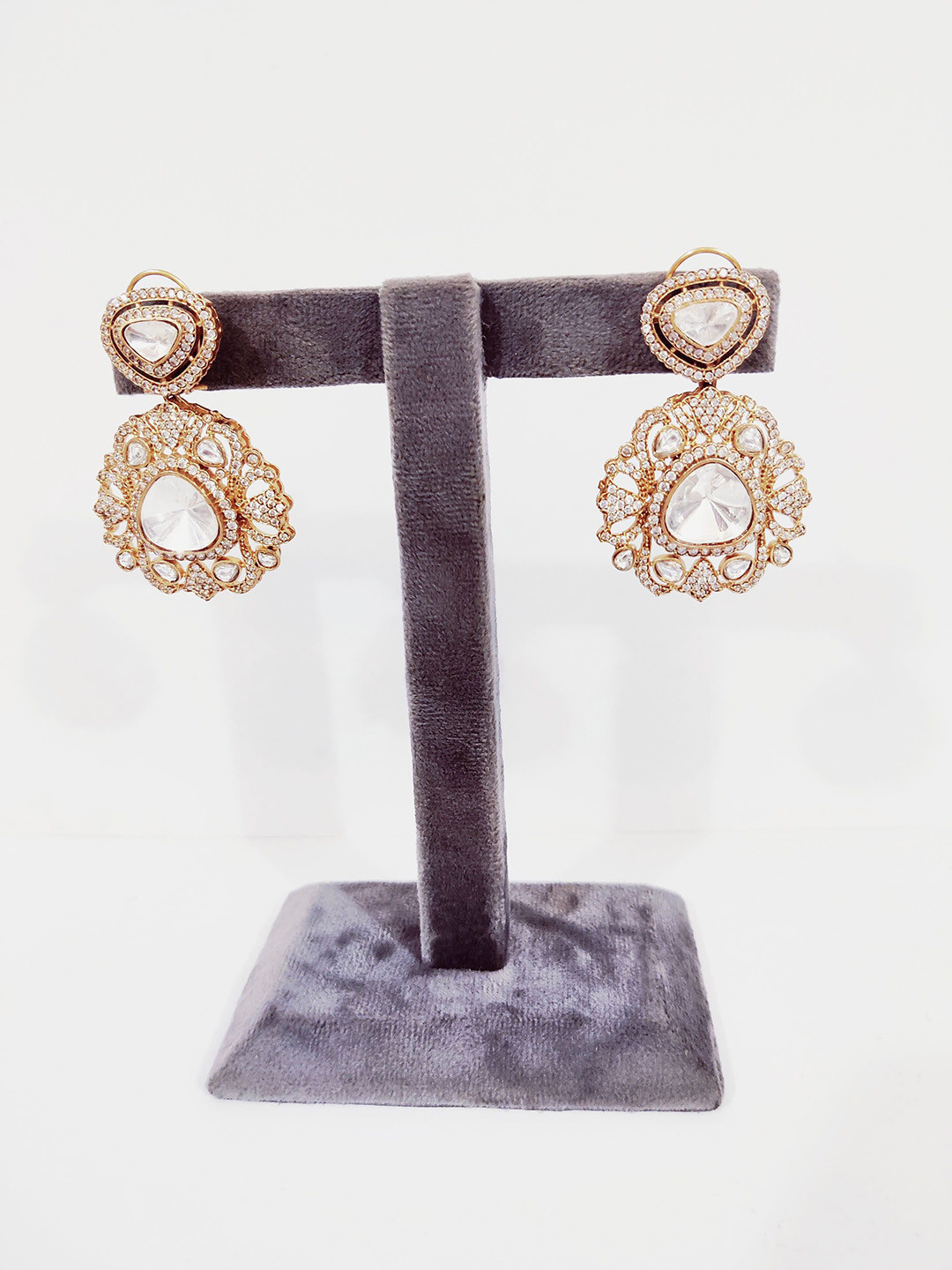 STYLE DECO Contemporary Ear Cuff Earrings