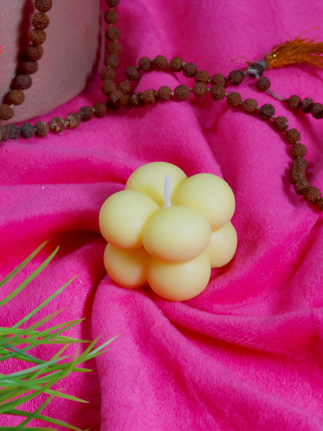 Aura Handmade Sandalwood Small Bubble Scented 1 Wick Solid Square Regular Pillar Candles