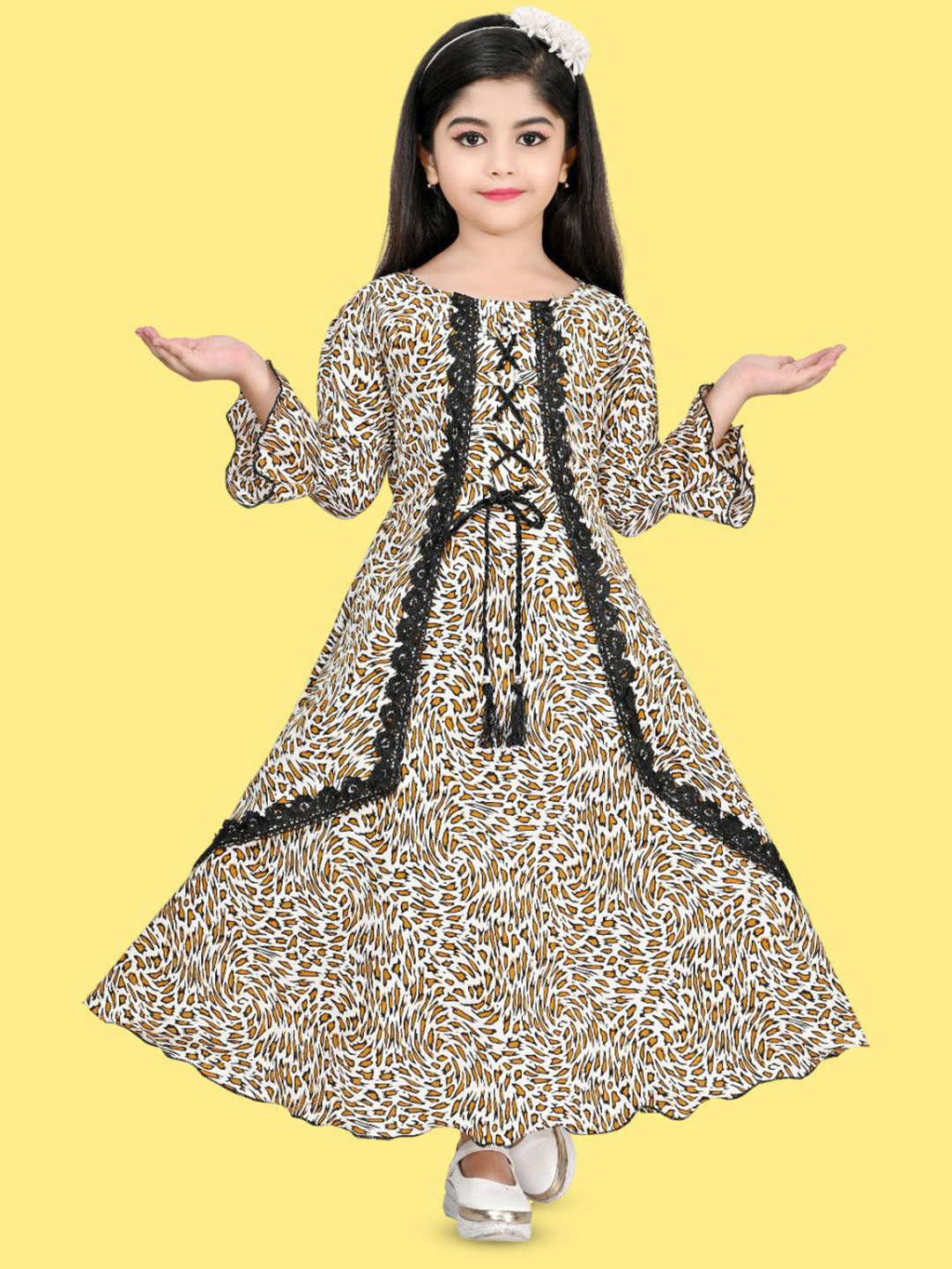 FASSY Floral Print Bell Sleeve Maxi Dress