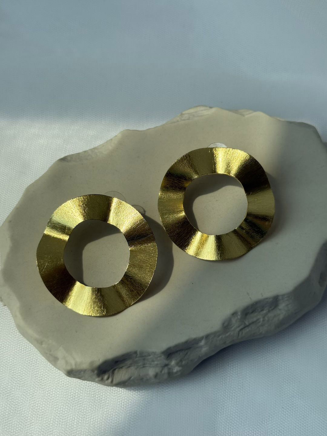 D MAK Gold-Plated Circular Studs